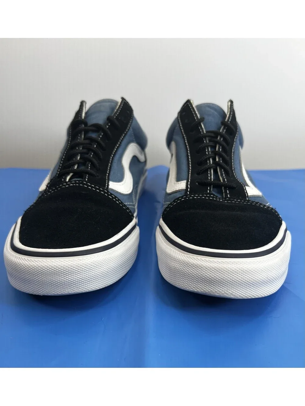 Vans Old Skool Men’s 7 Women’s 8.5 Blue Navy Suede Canvas Skate Shoe VN000D3HNVY